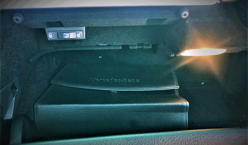 MERCEDES C220D CABRIO AMG completo