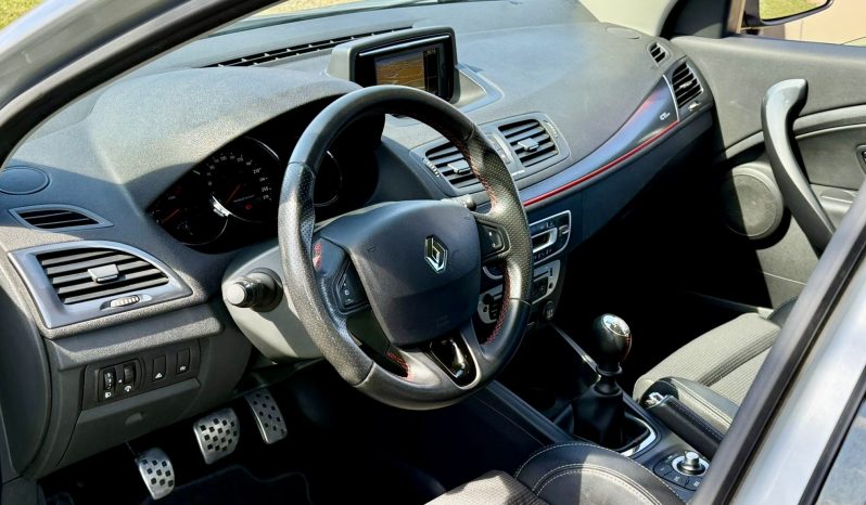 RENAULT MEGANE SPORT TOURER 1.5 DCI GT-LINE completo