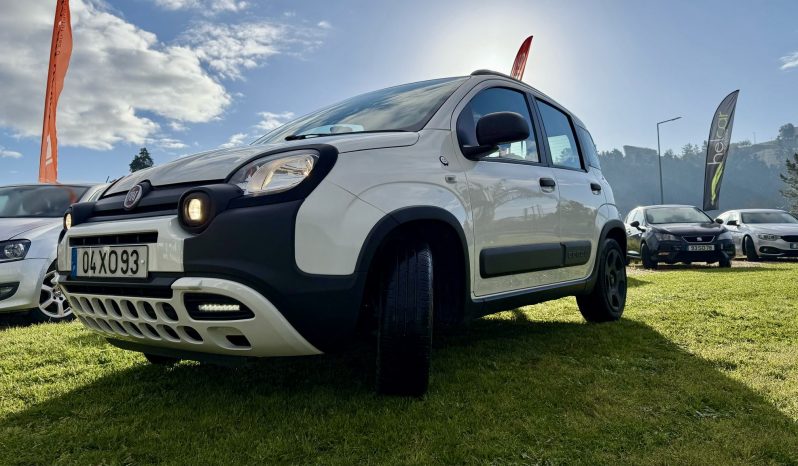 FIAT PANDA CROSS 1.2 WAZE completo