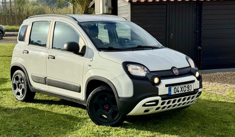 FIAT PANDA CROSS 1.2 WAZE completo
