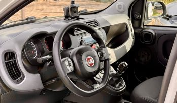 FIAT PANDA CROSS 1.2 WAZE completo