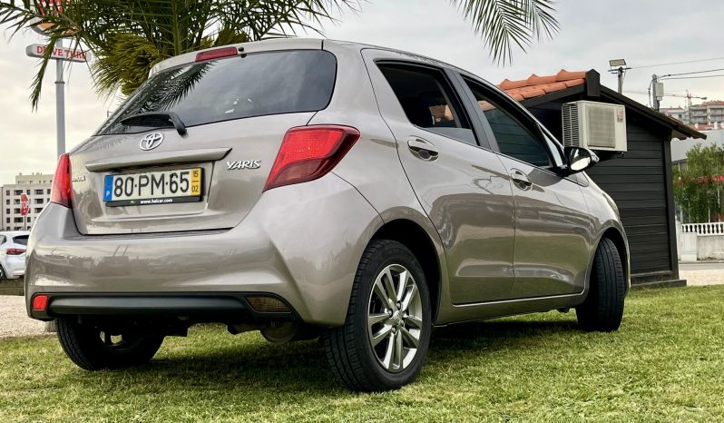 TOYOTA YARIS 1.0 GPL completo