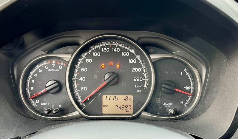 TOYOTA YARIS 1.0 GPL completo