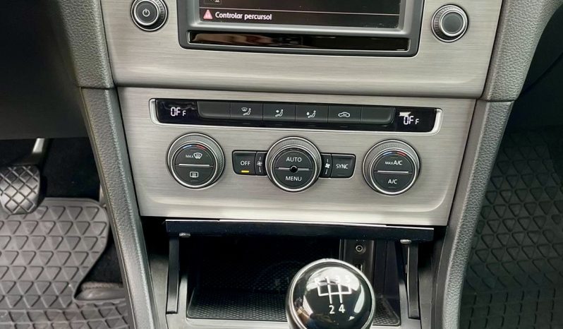 VW GOLF VII VARIANT 1.6 TDI BLUEMOTION CONFORTLINE completo