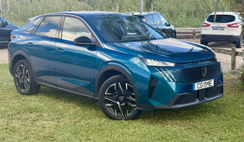 PEUGEOT 3008 HYBRID ALLURE completo