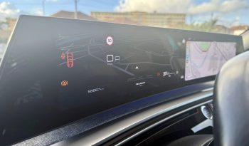 PEUGEOT 3008 HYBRID ALLURE completo