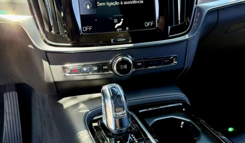 VOLVO V90 2.0 T8 AWD GEARTRONIC ORREFORS SWEDEN completo