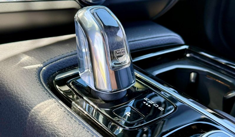 VOLVO V90 2.0 T8 AWD GEARTRONIC ORREFORS SWEDEN completo