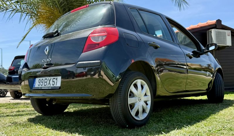 RENAULT CLIO 1.2 DYNAMIQUE completo