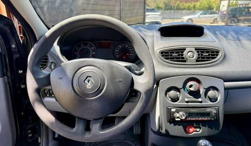 RENAULT CLIO 1.2 DYNAMIQUE completo