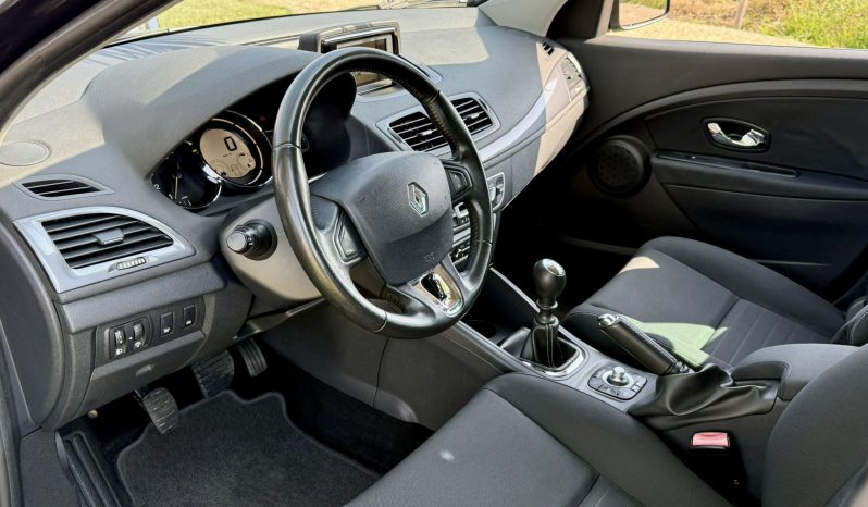 RENAULT MEGANE SPORT TOURER 1.5 DCI LIMITED completo
