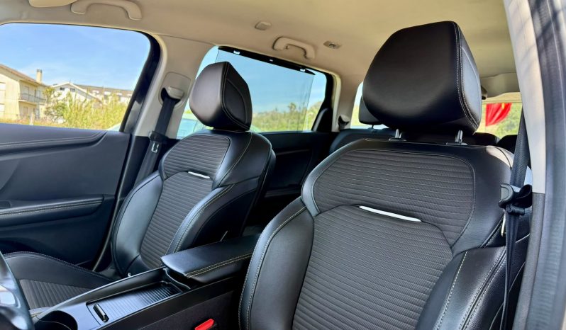RENAULT GRAND SCENIC 1.5 HYBRID ASSIST completo