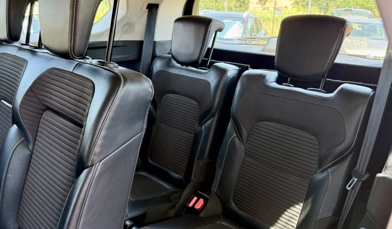 RENAULT GRAND SCENIC 1.5 HYBRID ASSIST completo