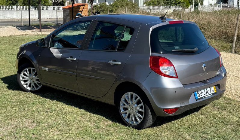 RENAULT CLIO 1.2 DYNAMIQUE completo