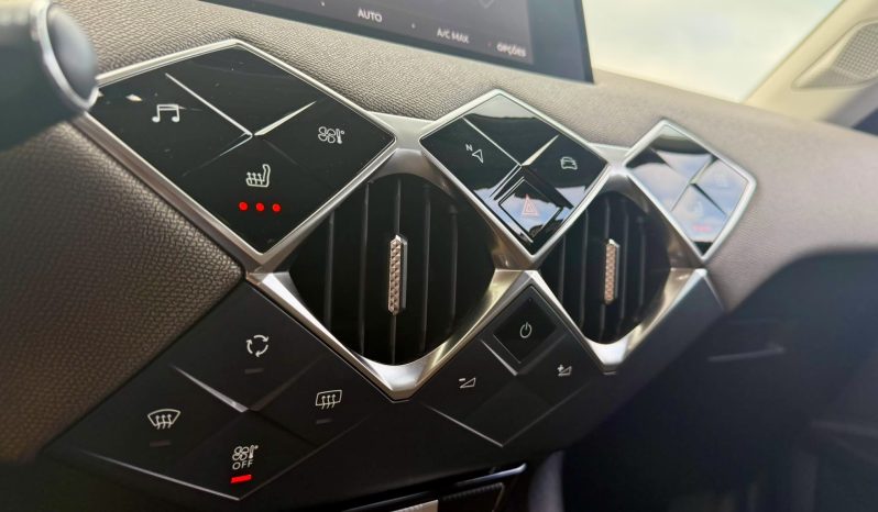 DS DS3 CROSSBACK EAT8 completo
