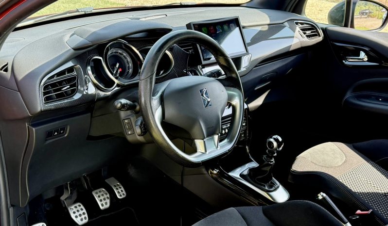 CITROEN DS3 1.6 HDI SPORT CHIC completo