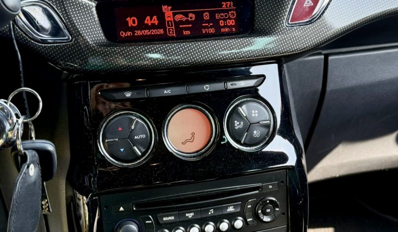 CITROEN DS3 1.6 HDI SPORT CHIC completo