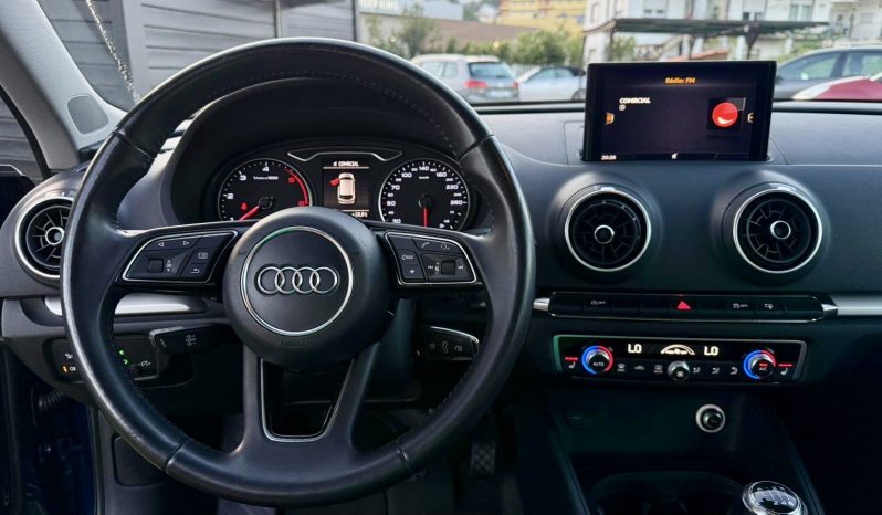AUDI A3 SPORTBACK 1.6 TDI COMFORT completo