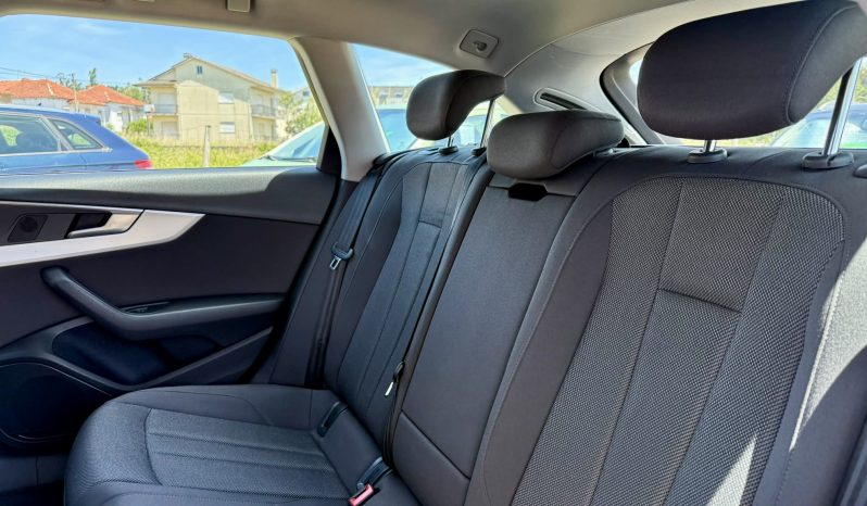 AUDI A4 AVANT 2.0 TDI COMFORT completo